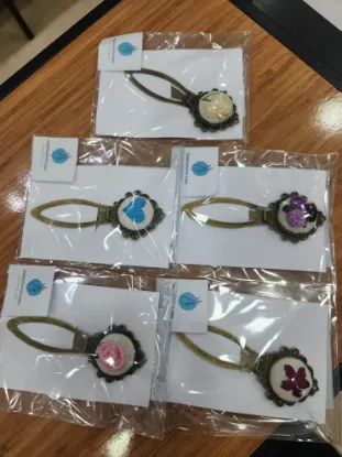 فواصل تطريز يدوي